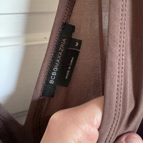 BCBGMaxAzria Ruched V-Neck Top - Picture 3 of 7